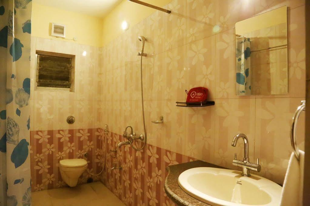 Oyo 460 Hotel Ivory Residency Kalküta Dış mekan fotoğraf